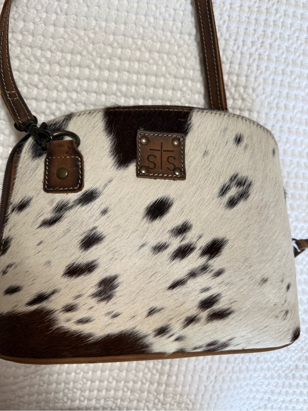 STS Ranchwear White & Brown Spotted Haircalf Crossbody